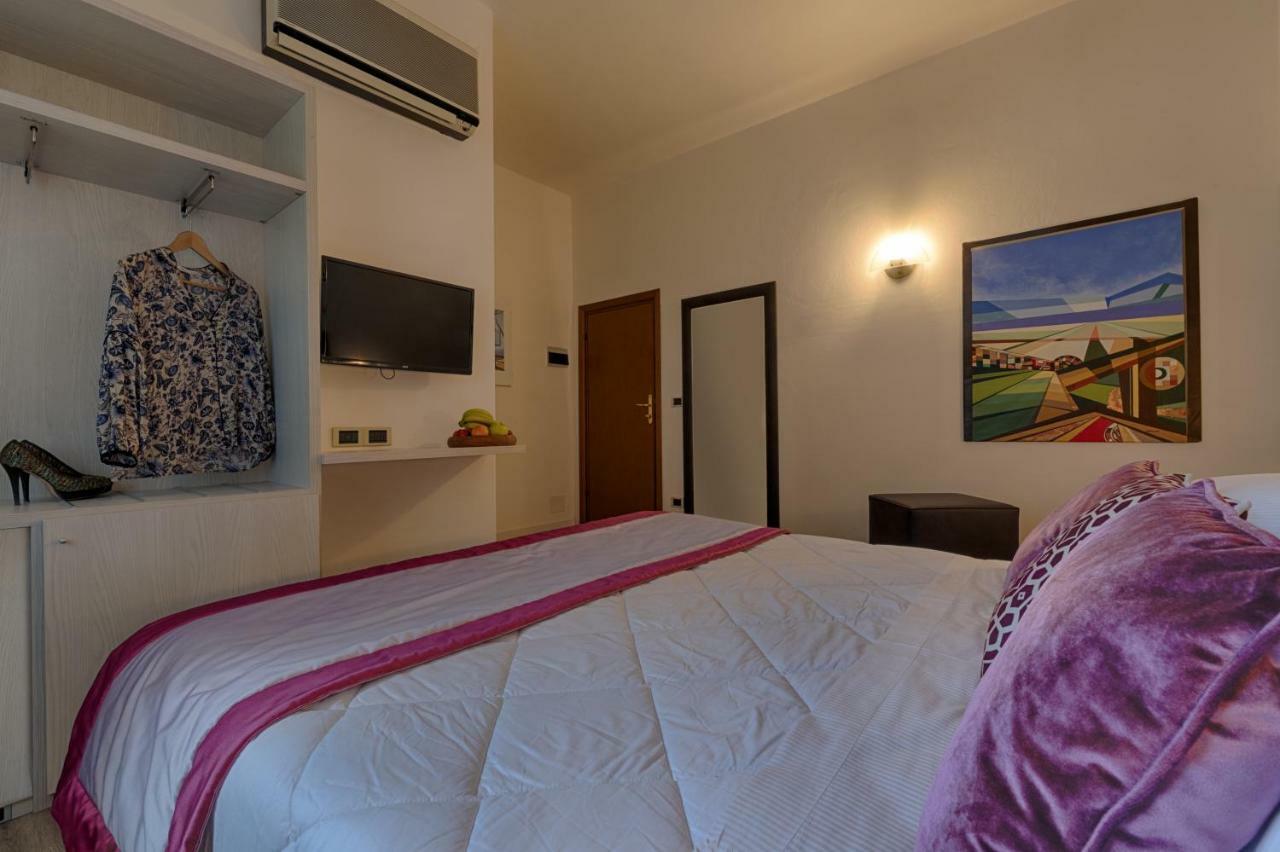 Hotel Rombino ฟอนเตบลันดา ภายนอก รูปภาพ